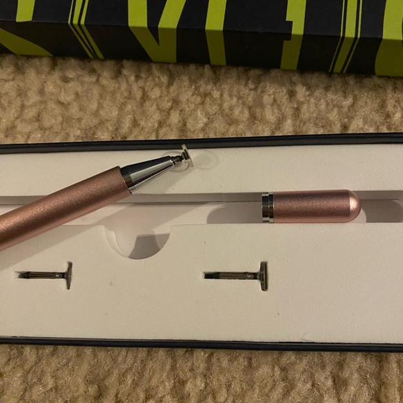 NWT Touchscreen Stylus for iPad, iPhone, etc. - Picture 4 of 6